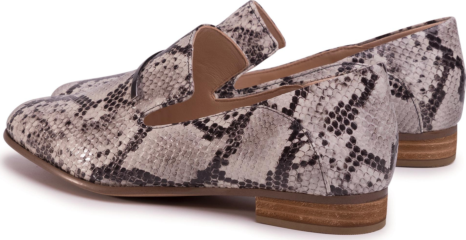 clarks pureviola trim loafer