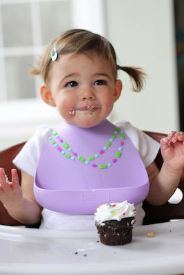 Make my Day Jewels Waterproof Bib Silicone with Button & Pocket Lilac for 6 m+