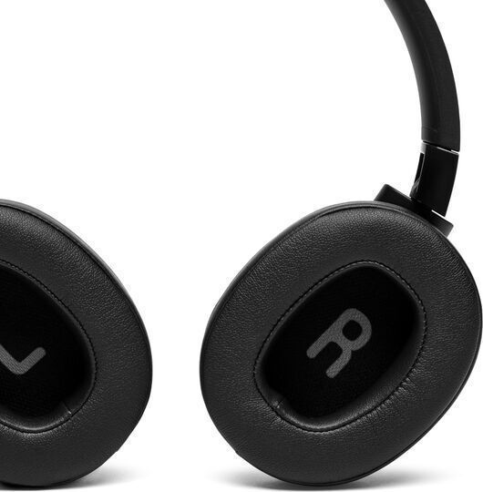 JBL Tune 750BTNC Ασύρματα / Ενσύρματα Over Ear Ακουστικά με 15 ώρες Λειτουργίας Μαύρα