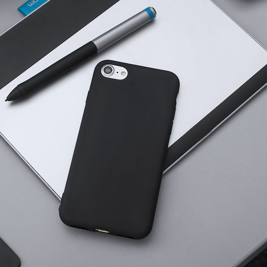 Forcell Matt IPHONE Umschlag Rückseite Silikon Schwarz (iPhone 5/5s/SE)