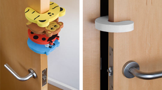 Inofix Ladybug Finger Protector for Doors in Red Color 2pcs