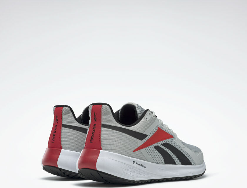 reebok fu8570