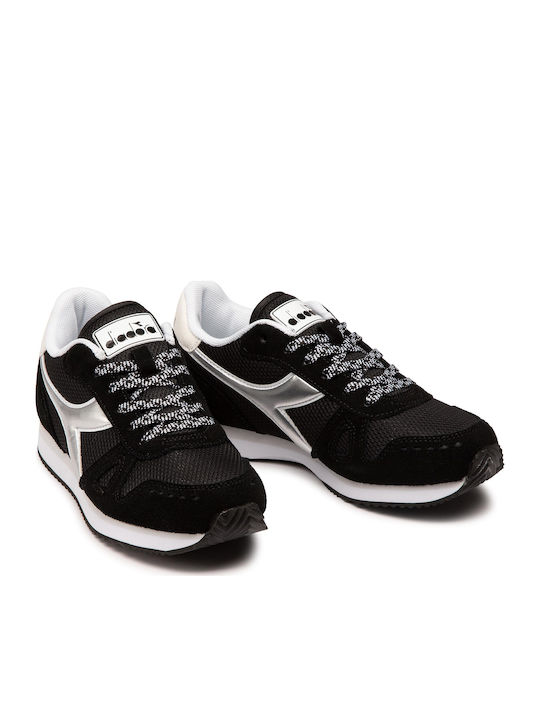 Simple Run Sneakers Black