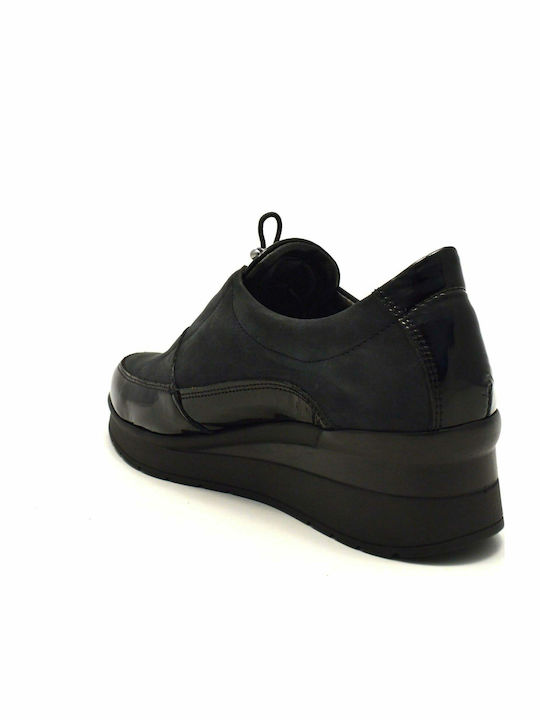 Anatomical Sneakers Black