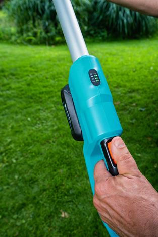 Gardena THS 42/18V P4A Solo Hedge Trimmer Battery 18V Telescopic with Blade 42cm 14732-55
