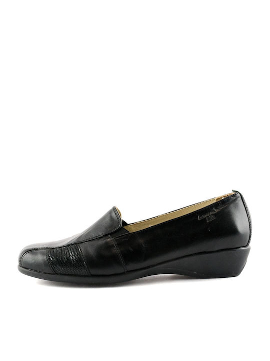 Boxer Leather Women's Loafers in Black Color