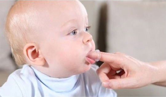 Babyono Бебешка Четка За Зъби За Пръст За 0м+ Прозрачна