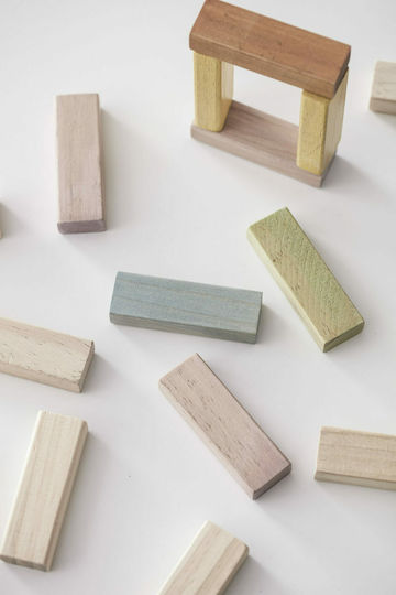 Kids Concept Stacking Toy Stacking and Balancing Game made of Wood for 36++ Months