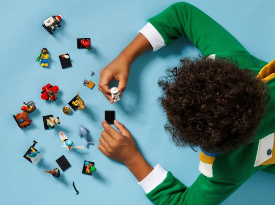 LEGO Minifigures Seria 21 pentru 5+ Ani