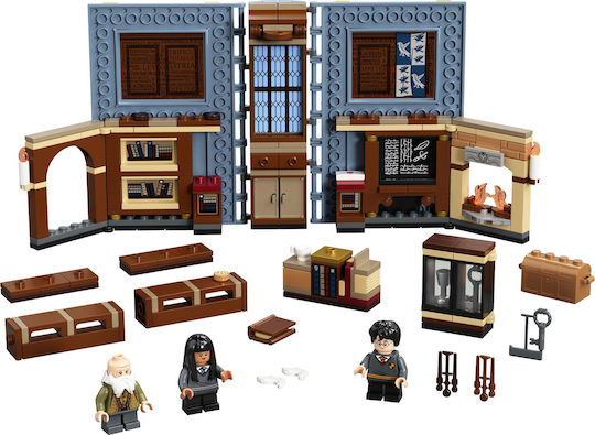 LEGO Harry Potter Hogwarts Moment Charms Class pentru 8+ ani Ani 256buc