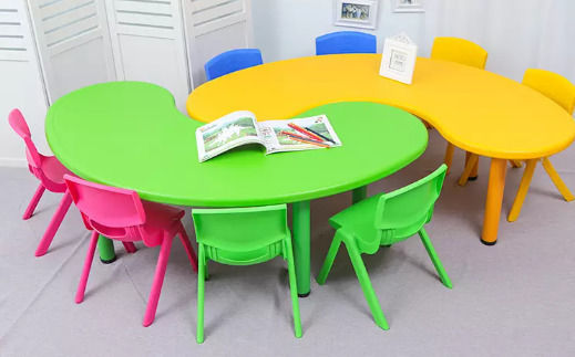 Halbmond Kinder Tischset mit Stühlen aus Plastik Blau ForAll