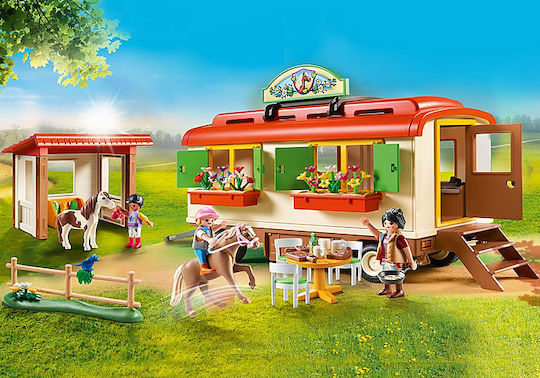 Playmobil Държава Pony Shelter with Mobile Home за 4-10 години