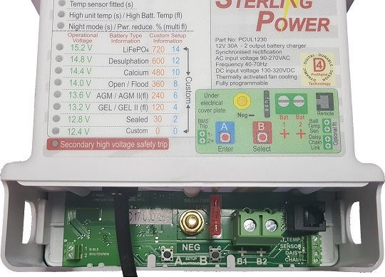 Eval Pro Charge Ultra Lite Batterieladegerät für Boote Ladegerät 30A 12V