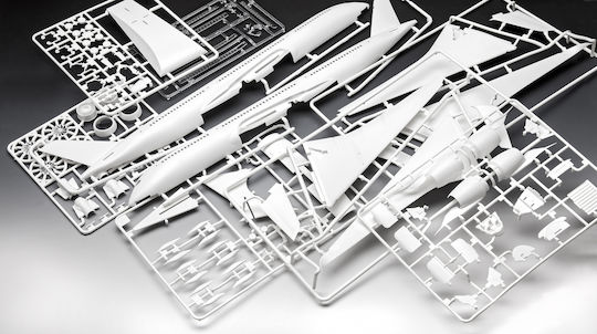 Revell Airbus A350-900 Lufthansa New Livery Modeling Figure Airplane in Scale 1:144 12cm.