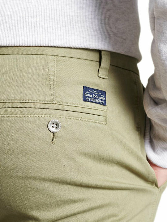 Trousers Chino in Straight Line Green
