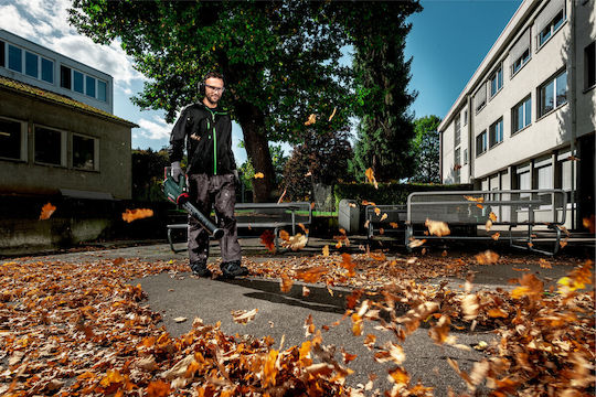 Metabo LB 18 LTX BL Blower Handheld Battery 18V Solo with Maximum Air Speed 150km/h