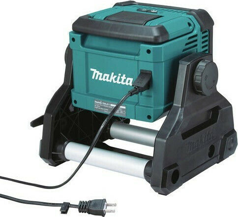 Makita Battery Jobsite Light LED IP65 with Brightness up to 3000lm