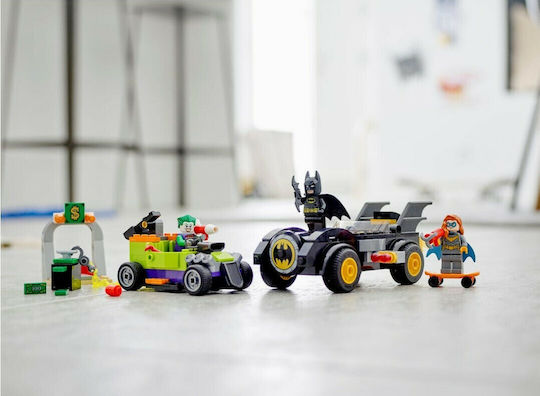 LEGO DC Super Heroes Batman vs Joker Batmobile Chase for 4+ Years