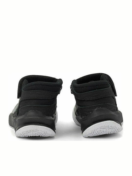 Hustle Team Hustle 10 FlyEase Kids Sports Shoes Basketball with Hoop & Loop Closure Black / Volt / White / Metallic Silver