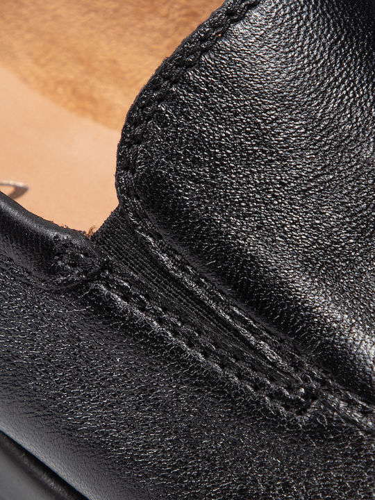 Leather Women's Moccasins in Black Color