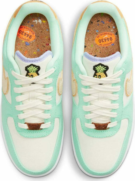 Air Force 1 '07 LX Sneakers Green Glow / Coconut Milk / Metallic Gold