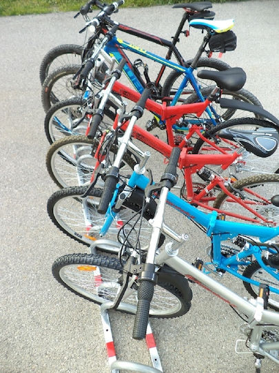 Doorado Bicycle Parking Bar for 7 Bicycles