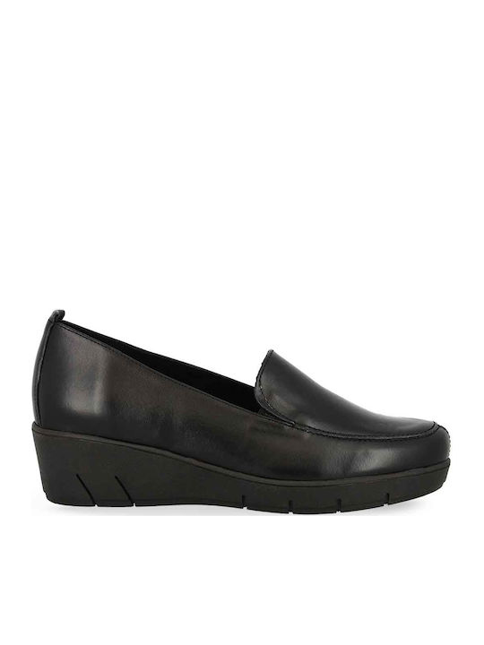 Parex Leather Women's Moccasins in Black Color