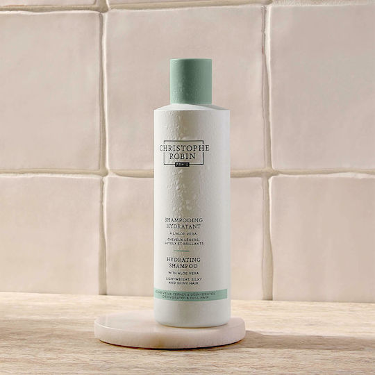 Christophe Robin Hydrating Σαμπουάν Αναδόμησης/Θρέψης & Ενυδάτωσης για Όλους τους Τύπους Μαλλιών 250ml