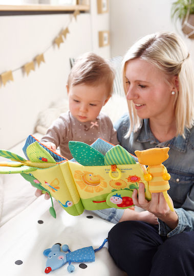 Haba Aktivitätsbuch Little Leaf House aus Stoff für 10++ Monate
