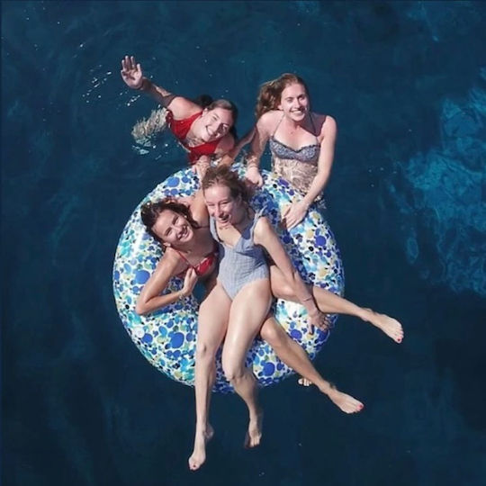 The Nice Fleet Nice Fleet XL Formentera Inflatable Float for the Sea with Handles 120cm