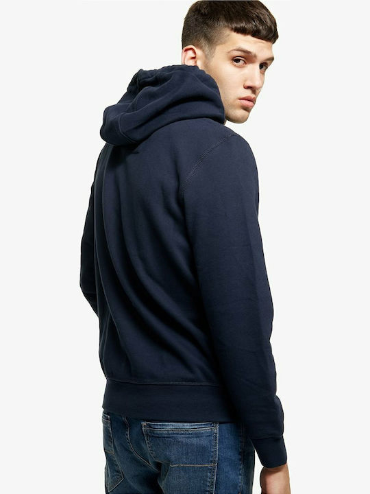 Nautica