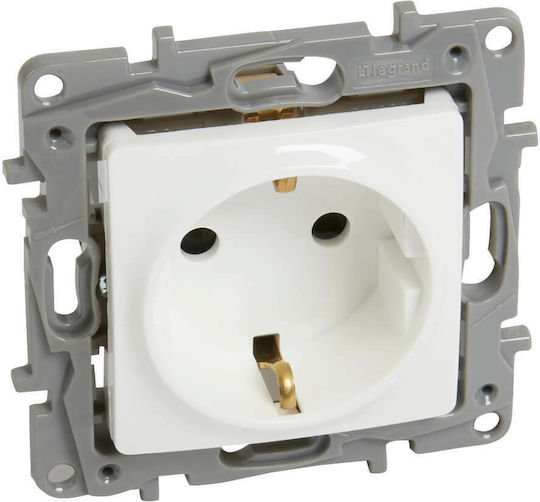 Legrand Niloe Power Socket White 1pcs