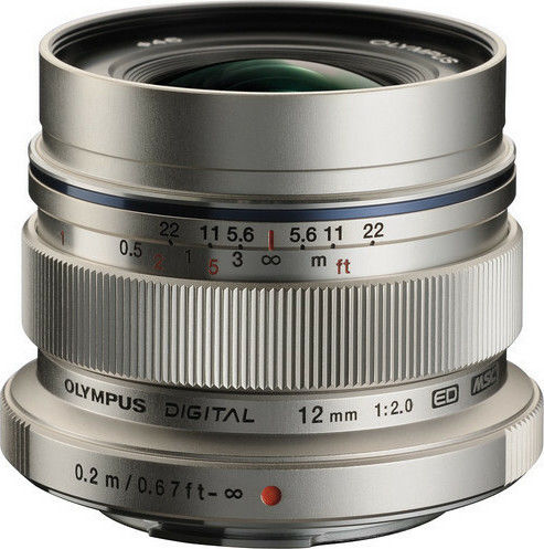 Olympus Crop Kameraobjektiv M.Zuiko Digital ED 12mm 1:2.0 Weitwinkel für Micro Four Thirds (MFT) Mount Silver
