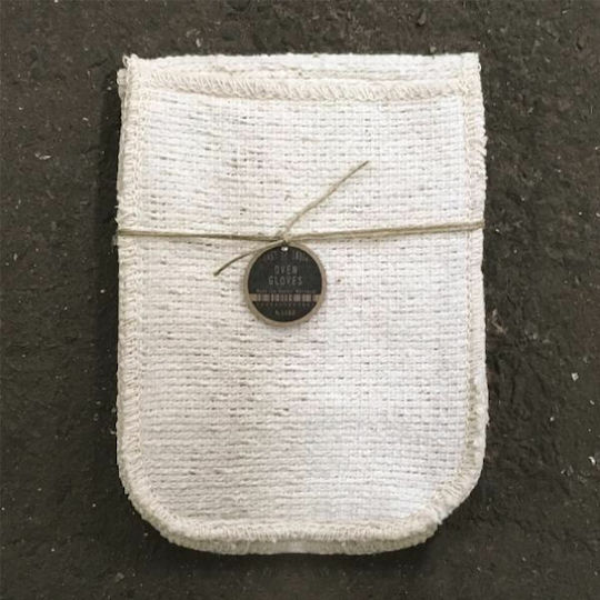 Synchronia Oven Mitt Beige