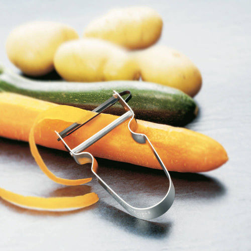 Victorinox Julienne Fruit and Vegetable Peeler and Cleaner with Julienne Blade Stainless Steel