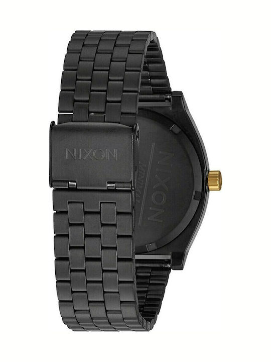 Nixon Ανδρικό Ρολόι 37mm Μπαταρίας με Μαύρο Μεταλλικό Μπρασελέ