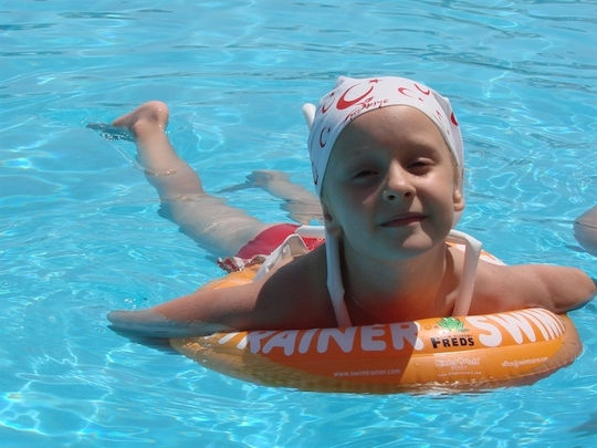 Freds Swim Academy Baby-Safe Swimming Aid Swimtrainer for 2-6 years Orange
