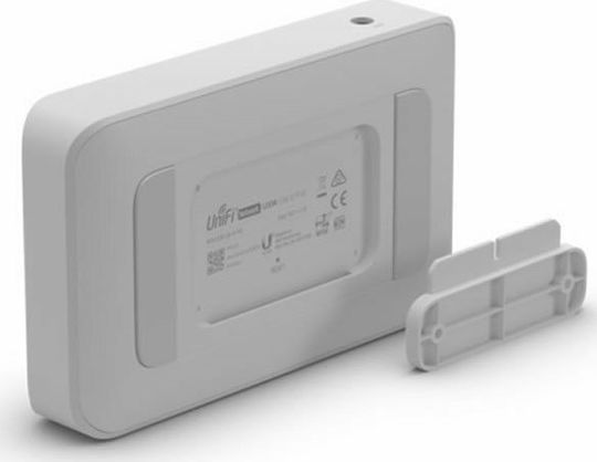 Ubiquiti Switch Lite 8 PoE Managed L2 PoE+ Switch with 8 Gigabit (1Gbps) Ethernet Ports