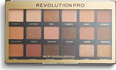 Revolution Beauty Pro Regeneration Lidschatten-Palette in fester Form Attraction 14.4gr