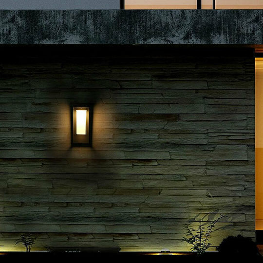 V-TAC Wall Mounted Solar Light Traffic light 2W 220lm Warm White 3000K with Motion Sensor and Photocell IP65 14cmx14cmx29cmcm