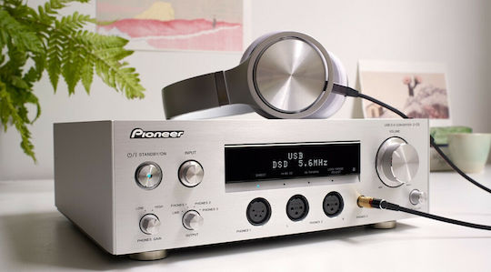 Pioneer U-05 U-05-S Desktop Digital Headphone Amplifier 8 Channels with DAC, USB, and Jack 6.3mm