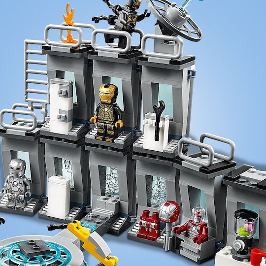 LEGO Marvel Iron Man Hall Of Armor Pentru 7+ Ani