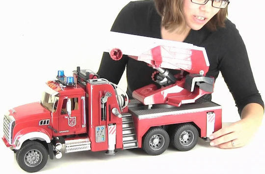 Bruder Mack Granite Fire Engine with Water Pump Φορτηγό 1:16 Πυροσβεστικό για 3+ Ετών