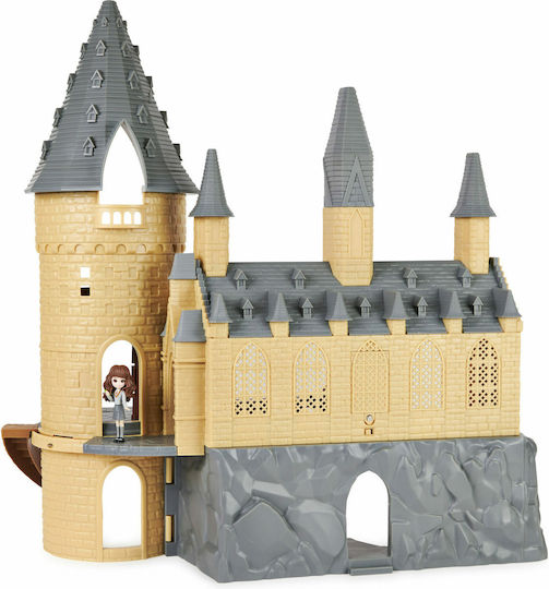 Spin Master Harry Potter Castle Hogwarts Plastic Dollhouse