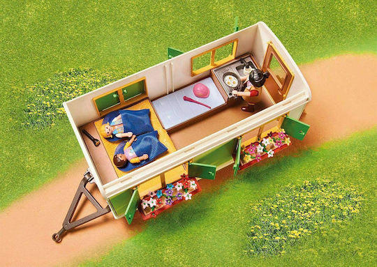 Playmobil Държава Pony Shelter with Mobile Home за 4-10 години