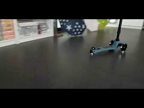 Scoot & Ride Kids Scooter Foldable Highwaykick 3 3-Wheel for 3-6 Years Gray