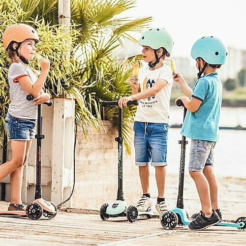 Scoot & Ride Kids Scooter Foldable Highwaykick 3 3-Wheel for 3-6 Years Light Blue