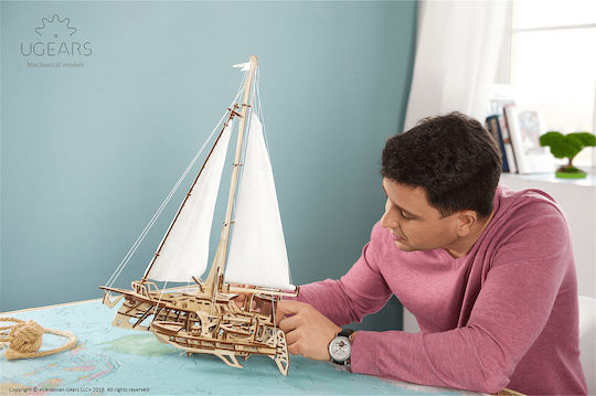 Ugears Holz-Bauspielzeug Trimaran Merihobus