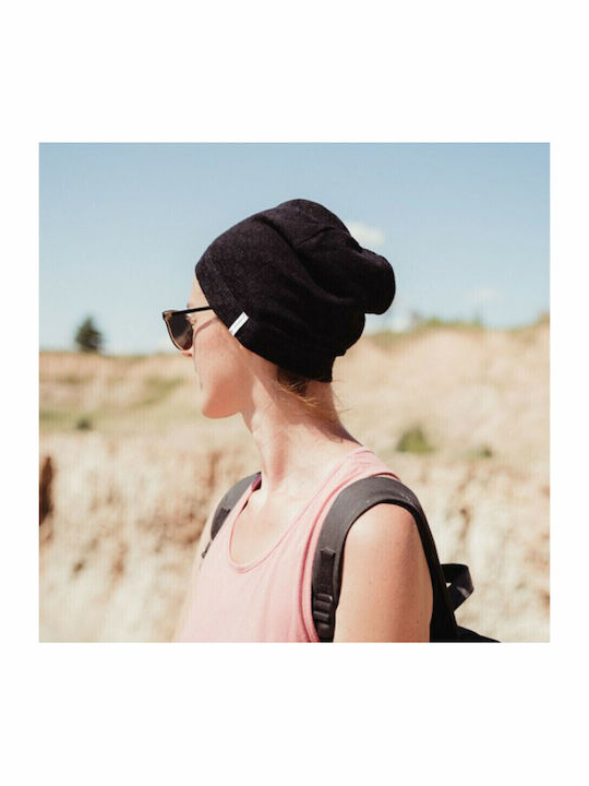 Beanie Unisex Beanie Knitted in Black color