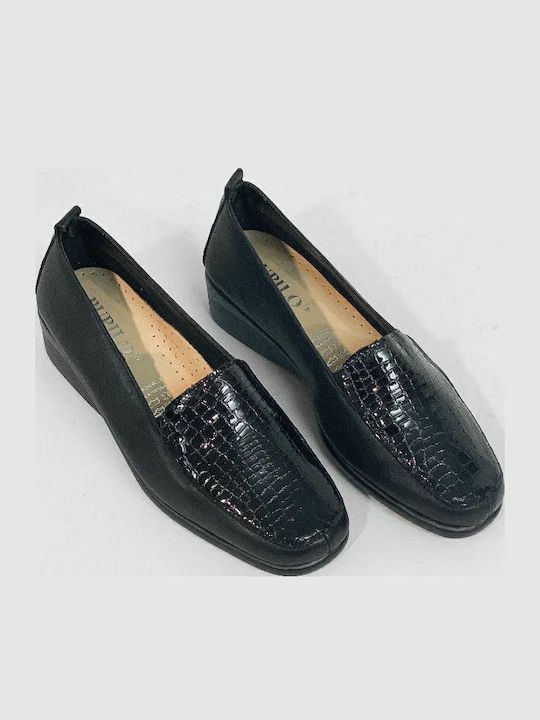 Adam's Shoes